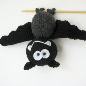 Billy The Bat Toy Knitting Pattern