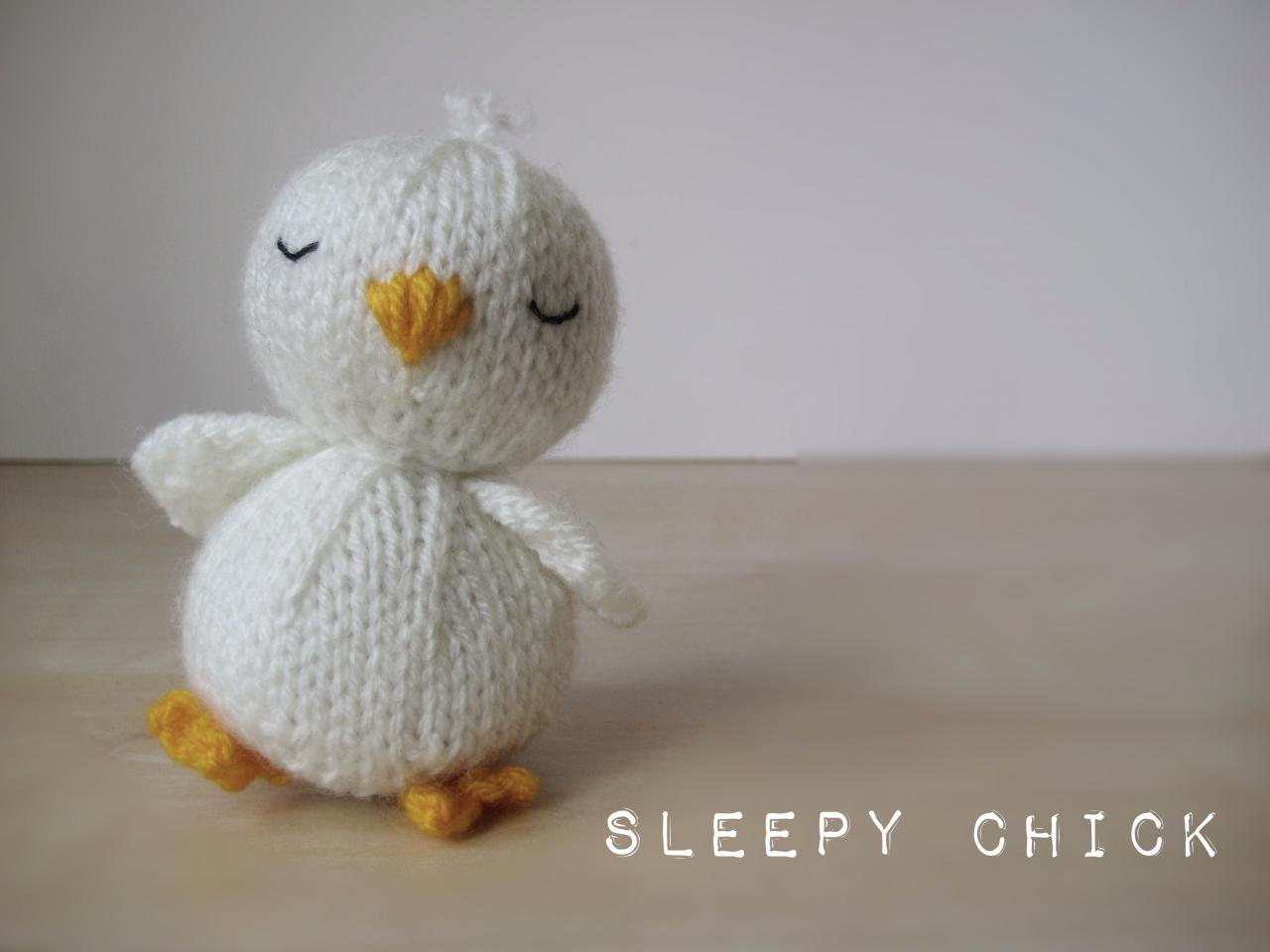 Sleepy Chick Toy Knitting Pattern