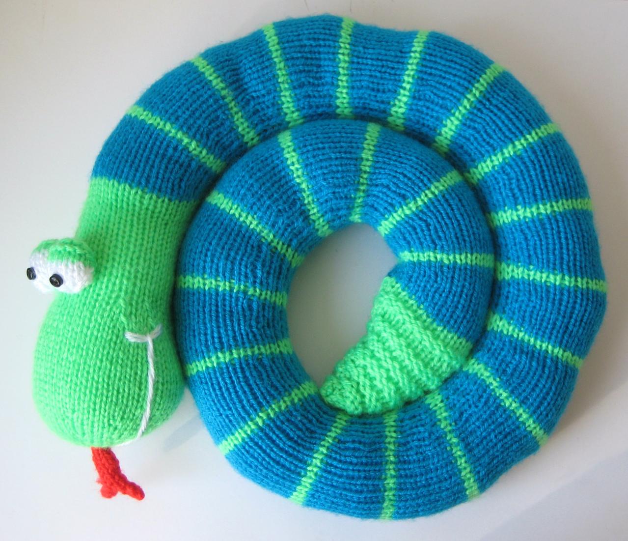 Twirly Snake Toy Knitting Pattern