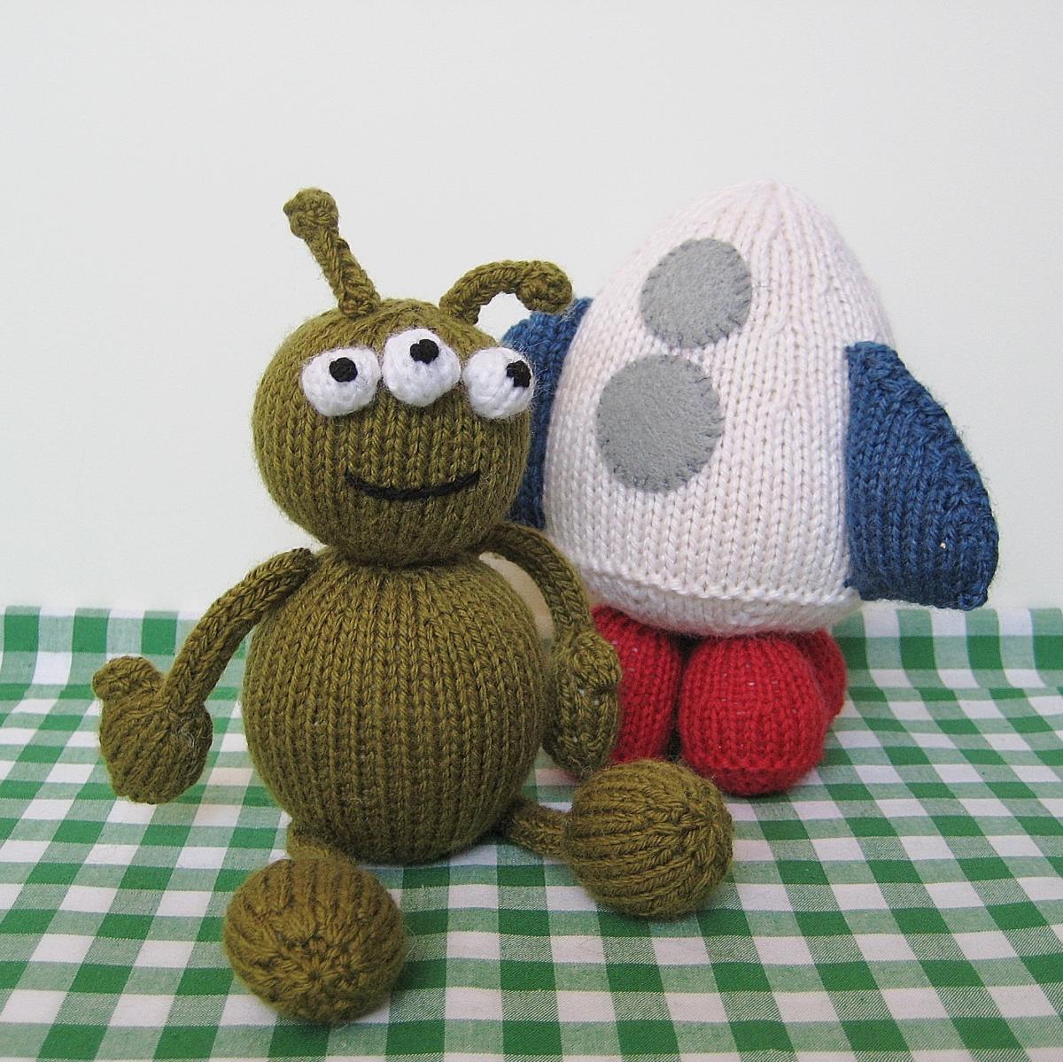 Alien Adventure Toy Knitting Patterns