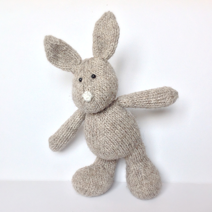 Pip The Bunny Toy Knitting Pattern on Luulla