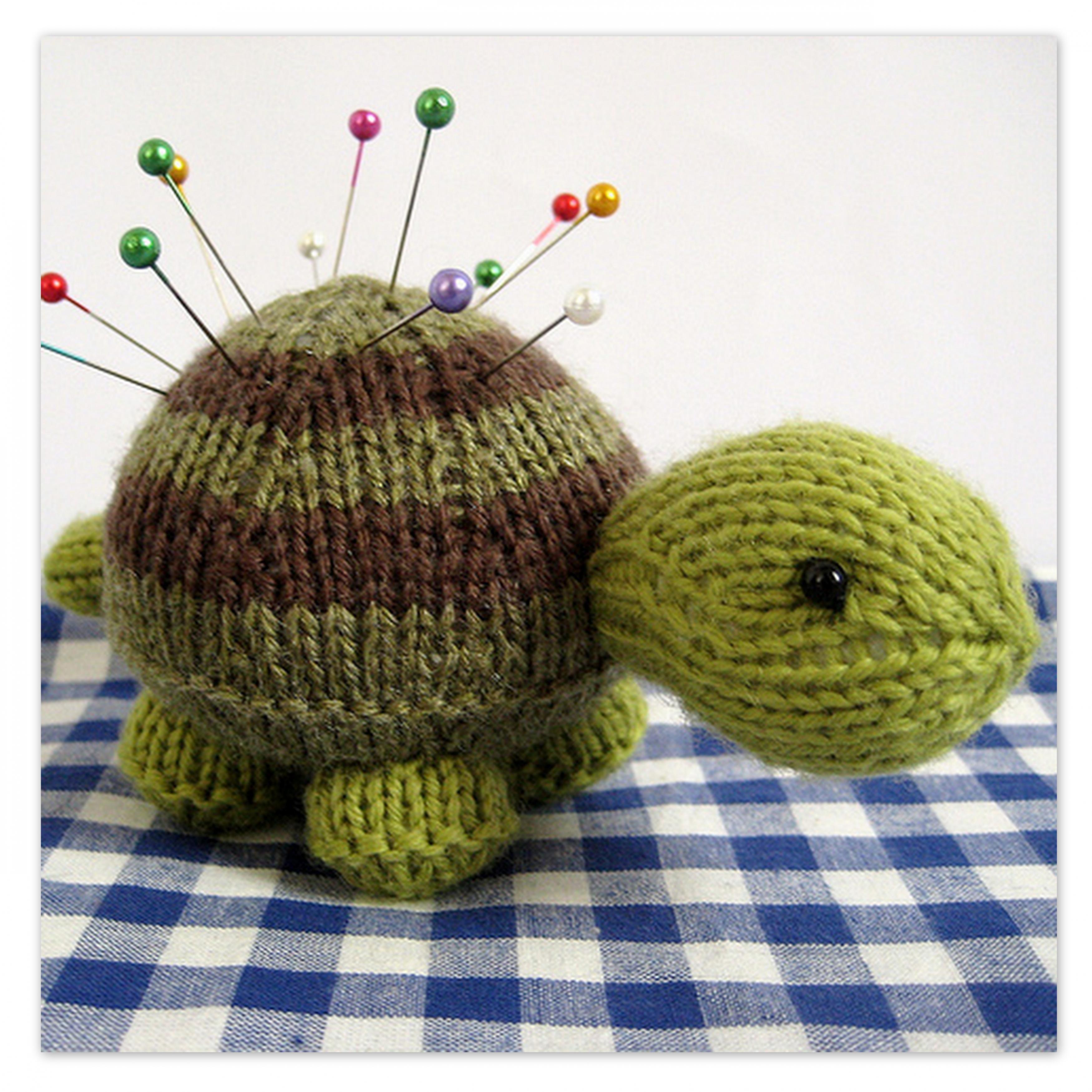 Tavistock Tortoise Toy Knitting Pattern on Luulla