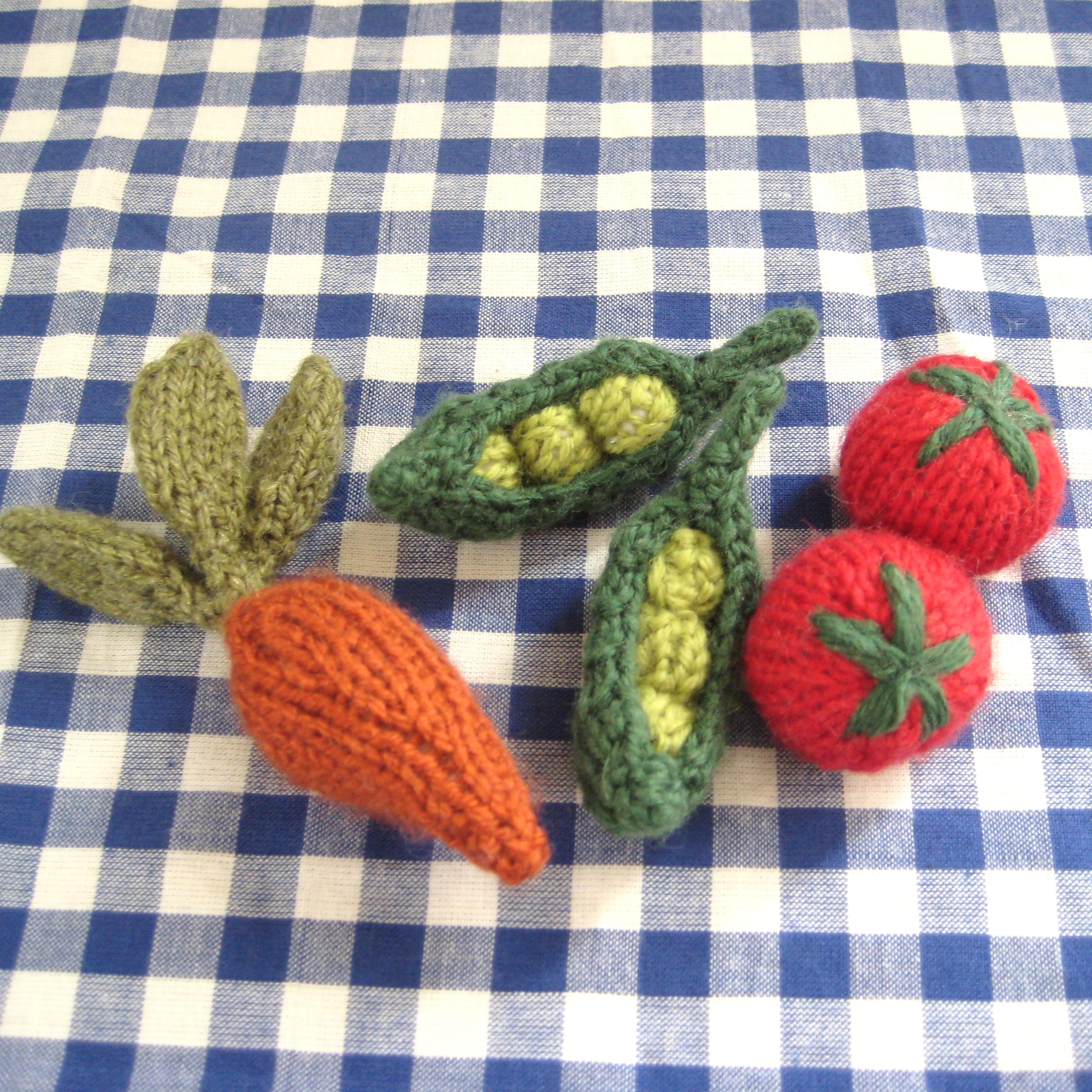 Fruit & Vegetables Toy Knitting Patterns on Luulla